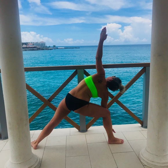 Meet your Posher, Katty - Picture 5 of 6